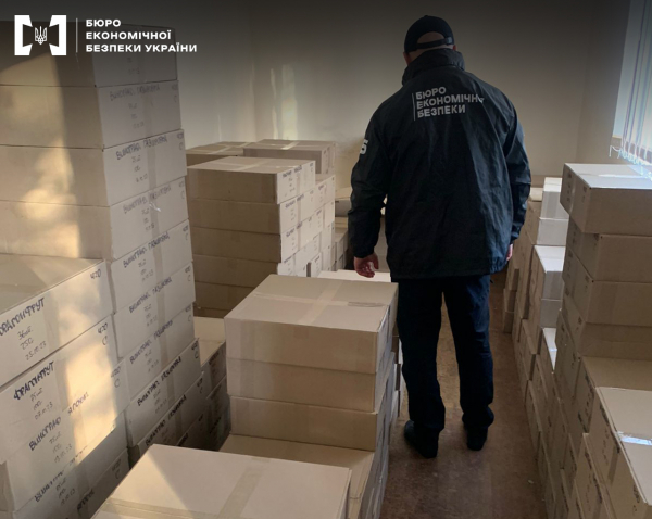 В Днепропетровской области разоблачили подпольное производство табака для кальянов