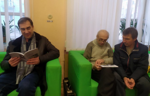 В Каменском презентовали книгу о развитии шашек в городе