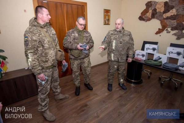 Кам&rsquo;янське зробило черговий внесок у підтримку військових на фронті