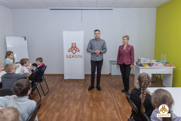 В Каменском подвели итоги благотворительной акции &laquo;Бумага для добра&raquo;