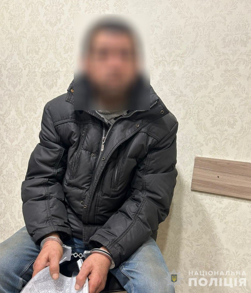 У Дніпрі через ревнощі чоловік вбив знайому ударом ножа в серце