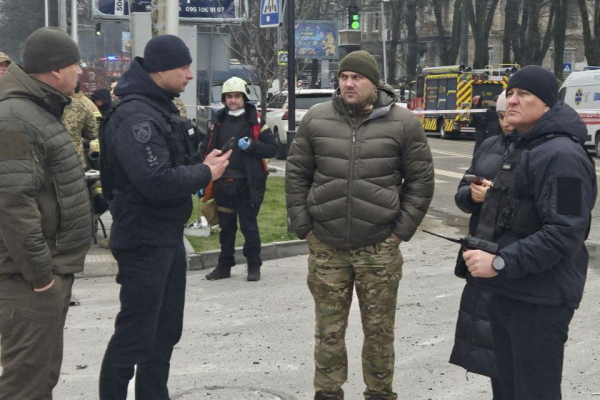За попередніми даними, внаслідок ракетної атаки на Дніпро постраждали майже півтора десятка людей, четверо &ndash; загинули
