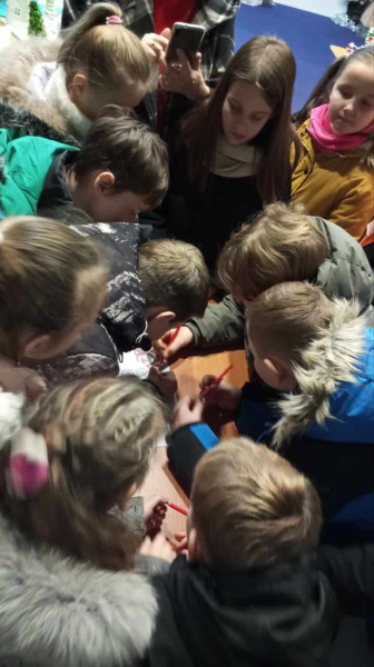 У Кам&rsquo;янському музеї влаштували &laquo;Різдвяну казку&raquo; для школярів