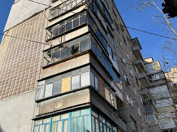 Ворог бив по Нікопольщині з артилерії та атакував дронами-камікадзе, є загиблий та постраждала