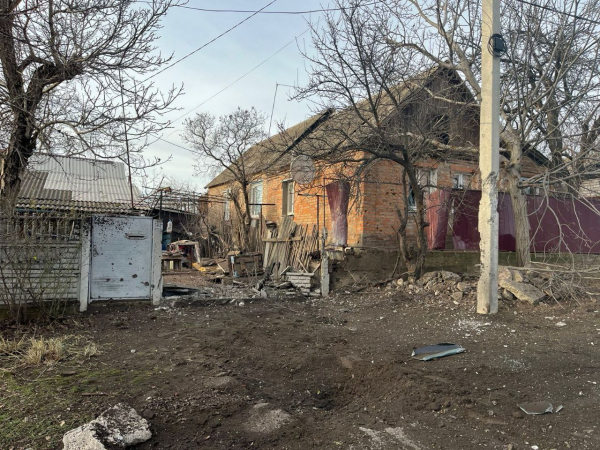Ворог бив по Нікопольщині з артилерії та атакував дронами-камікадзе, є загиблий та постраждала