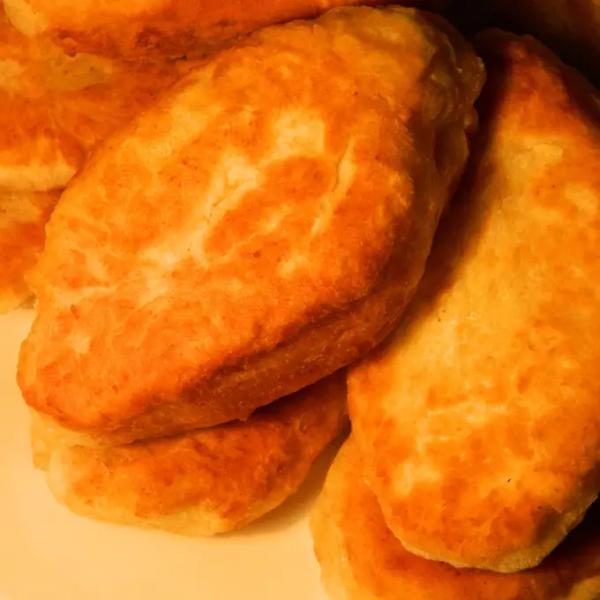 Готовим вкусные домашние пирожки на сковороде