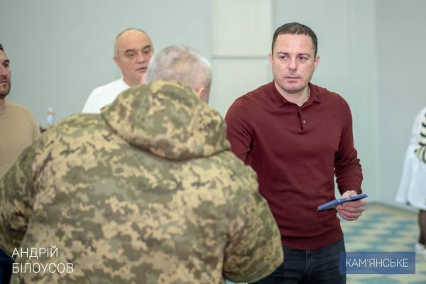 Мер Кам’янського відвідав військовослужбовців у медичних закладах Мер Кам’янського відвідав військовослужбовців у медичних закладах