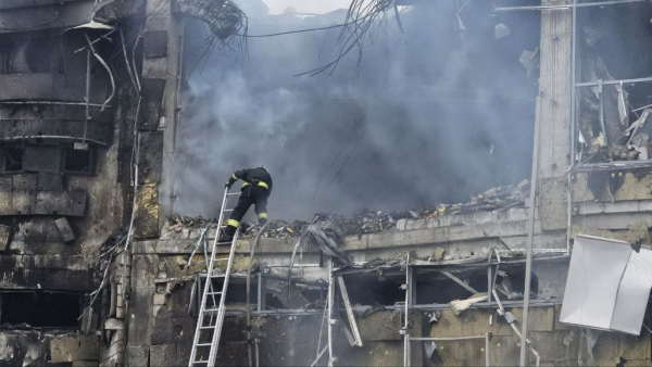 За попередніми даними, внаслідок ракетної атаки на Дніпро постраждали майже півтора десятка людей, четверо &ndash; загинули