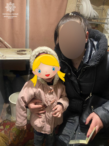 Патрульні повернули матері трирічну дитину, що загубилась у Дніпрі