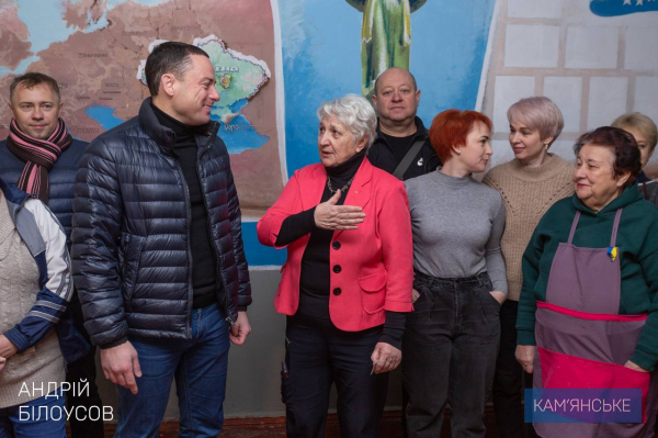 В Международный День волонтера каменская &laquo;Женская сотня&raquo; встречала друзей