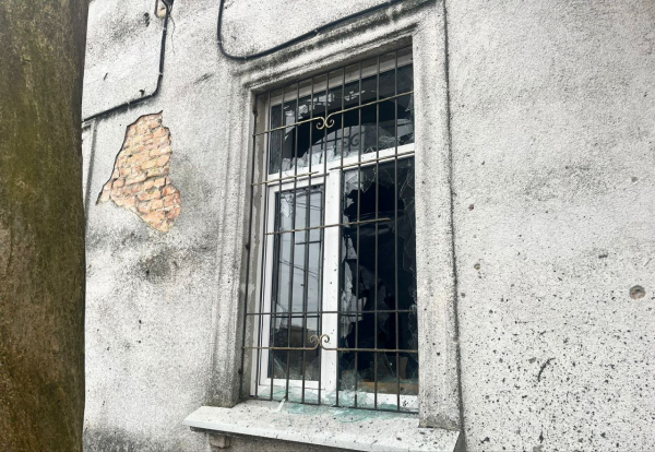 Ворог бив по Нікопольщині з артилерії та дронами-камікадзе, постраждали мирні жителі