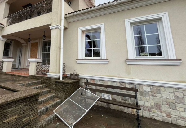 Ворог бив з артилерії по Нікополю та Марганецькій громаді: пошкоджено приватні будинки та комунікації