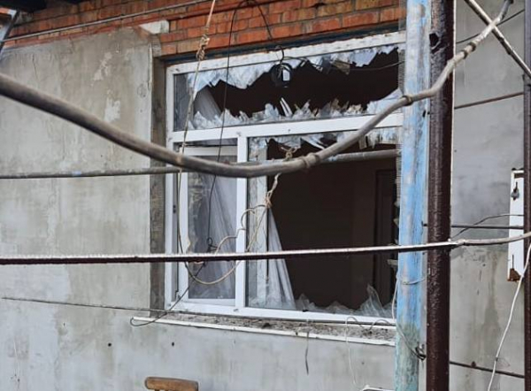День безжальних атак: 12 артобстрілів та 3 удари дронами-камікадзе зазнала сьогодні Нікопольщина
