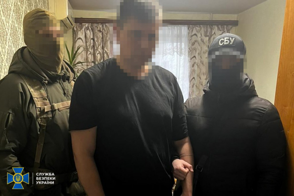На Днепропетровщине чиновник &laquo;Укрзалізниці&raquo; шпионил за военными эшелонами ВСУ