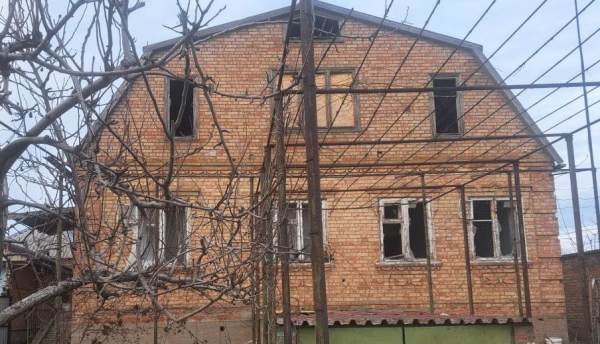 Увесь день ворог бив по Нікопольщині дронами-камікадзе та обстрілював з артилерії Увесь день ворог бив по Нікопольщині дронами-камікадзе та обстрілював з артилерії