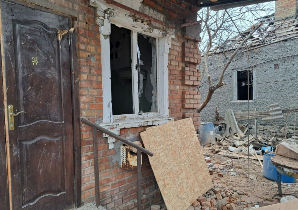 Обстріли з артилерії, удари дронами-камікадзе: окупанти 7 разів атакували Нікопольщину