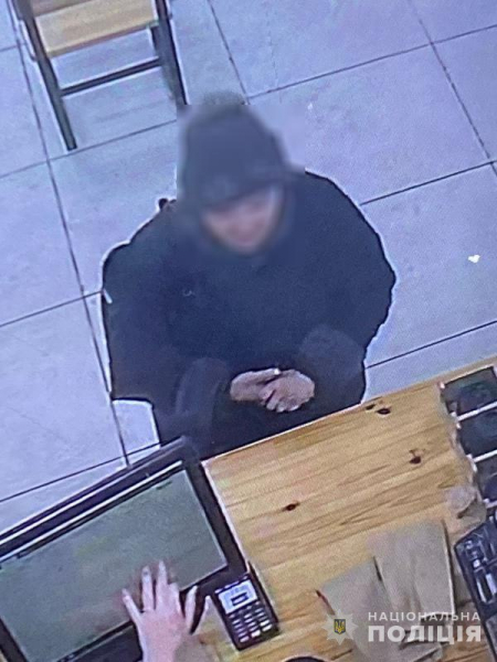 У Тернівці затримали грабіжницю, яка в магазині вирвала гроші з рук літньої жінки
