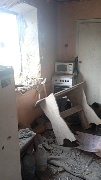 Увесь день ворог бив по Нікопольщині дронами-камікадзе та обстрілював з артилерії Увесь день ворог бив по Нікопольщині дронами-камікадзе та обстрілював з артилерії