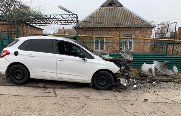 Окупанти вдарили дроном-камікадзе по Марганцю: поранені люди