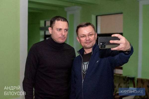 У Кам&rsquo;янському відбувся показ фільму &laquo;20 днів у Маріуполі&raquo;