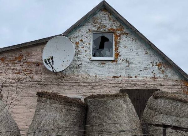 Бив дронами-камікадзе та обстрілював з артилерії: ворог сім разів атакував Нікопольщину