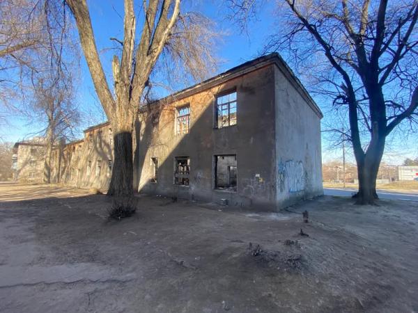 У Кам&rsquo;янському продають відому розвалюху