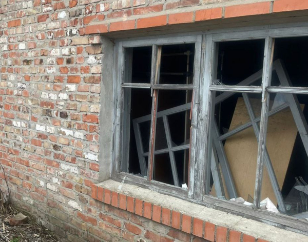 Бив дронами-камікадзе та обстрілював з артилерії: ворог сім разів атакував Нікопольщину