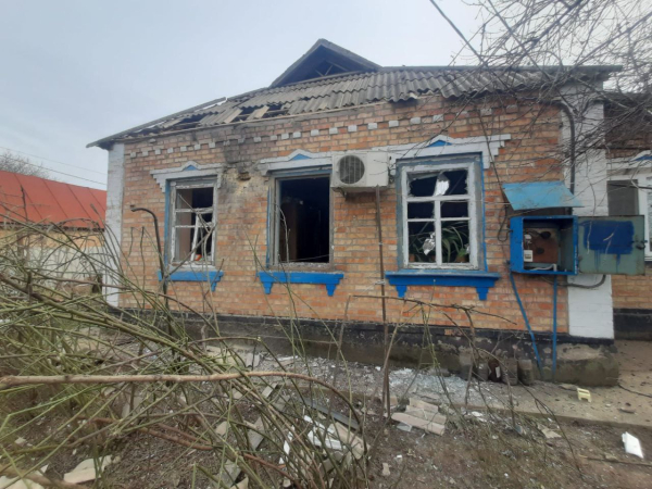 Ворог 11 разів бив по Нікопольщині, постраждала жінка