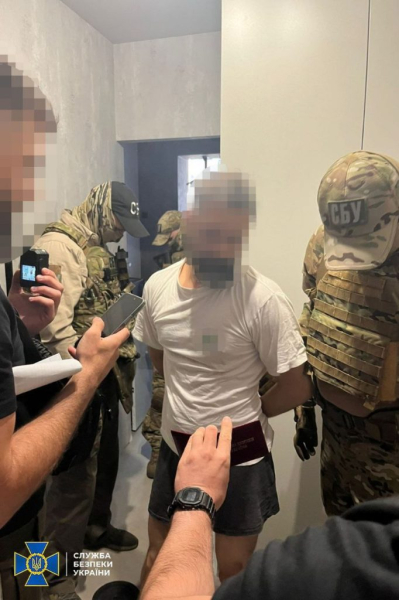Провокатори, серед яких активісти з Дніпропетровщини, готували заворушення на День Конституції