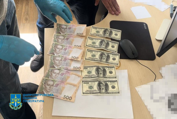 На Криворіжжі за сприяння у наданні групи інвалідності затримали лікаря-травматолога