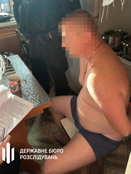 У Павлограді співробітники ДСНС та нацгвардієць втягували жінок у проституцію