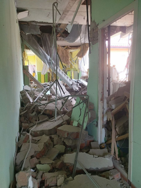 У Нікопольському районі внаслідок обстрілів постраждали двоє чоловіків та жінка