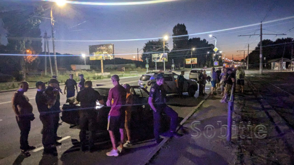 На проспекті Ювілейному у Кам&rsquo;янському проводять затримання