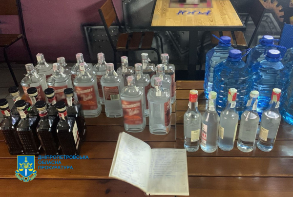 У Кривому Розі ліквідували підпільний цех з виготовлення контрафактного алкоголю