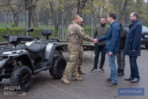 Воїнам &ldquo;Азову&rdquo; передали квадроцикл від Кам&rsquo;янського
