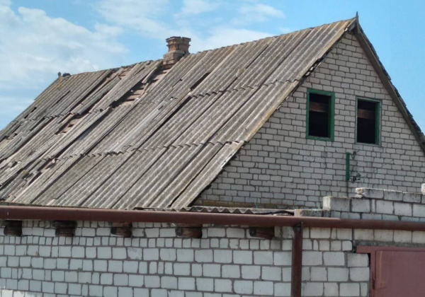 Ворог атакував Нікопольщину та Синельниківщину, постраждала жінка
