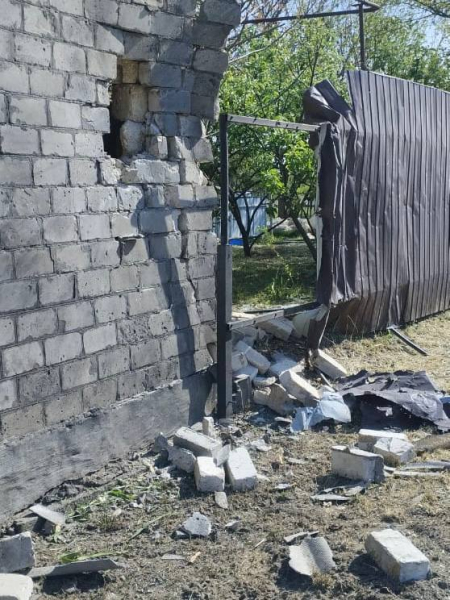 Весь день ворог бив по Нікопольщині, постраждала жінка
