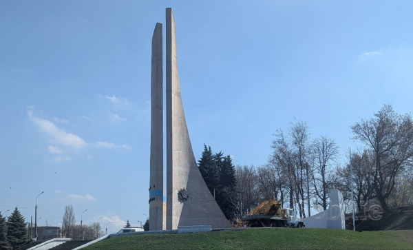 Колишня площа Визволителів у Кам&rsquo;янському змінила свій вигляд
