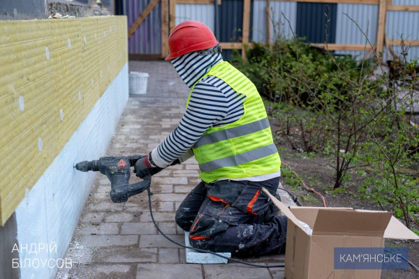 У Кам&rsquo;янському гуртожиток на Гімназичному проспекті готують для розміщення переселенців