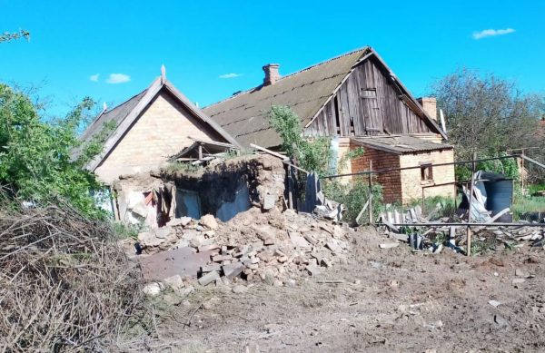 Ворог атакував Нікопольщину та Синельниківщину, постраждала жінка