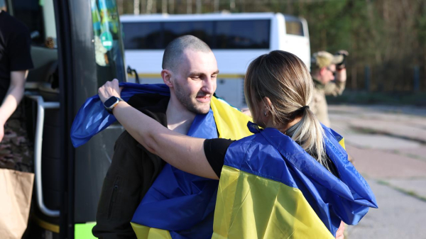 Напередодні Великодня з російського полону повернули 277 захисників&nbsp;
