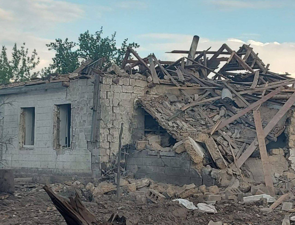 Внаслідок ворожої атаки на Синельниківщині постраждали двоє чоловіків
