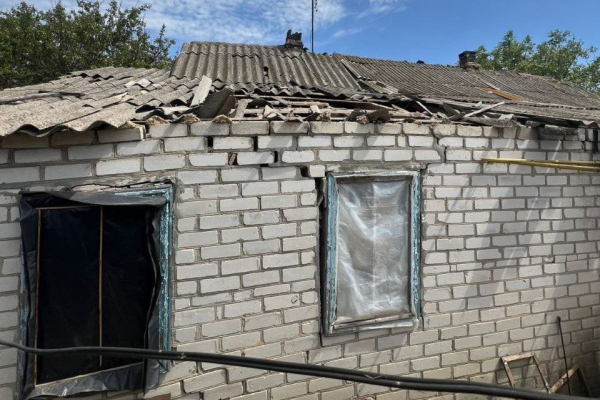 Через ворожі обстріли на Нікопольщині постраждали троє жінок