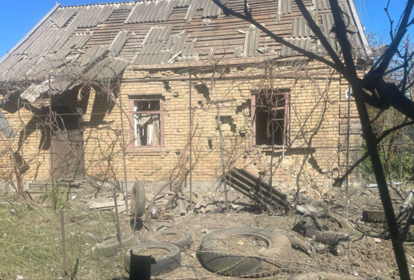 Ворог атакував Дніпропетровщину: зруйнована школа, четверо поранених