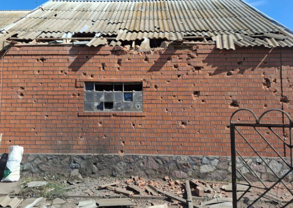 Через ворожі обстріли на Нікопольщині постраждали троє жінок