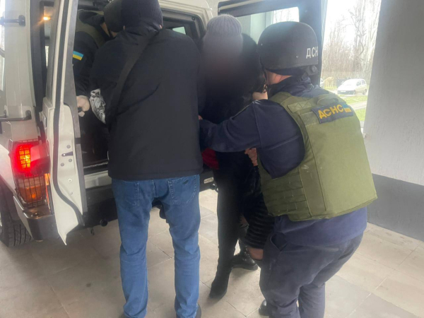 Ворог атакував два райони Дніпропетровщини, є постраждалі