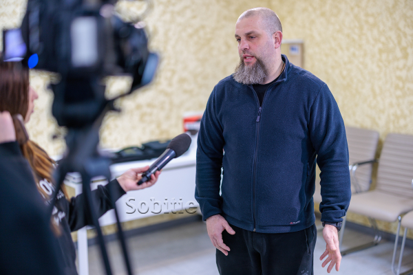 Захисники отримали від Кам&rsquo;янського оснащення для боротьби з FPV-дронами