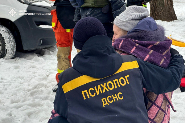 Через атаку БпЛА у Дніпрі постраждали щонайменше шестеро людей, серед них &mdash; 14-річна дівчинка