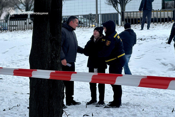 Через атаку БпЛА у Дніпрі постраждали щонайменше шестеро людей, серед них &mdash; 14-річна дівчинка