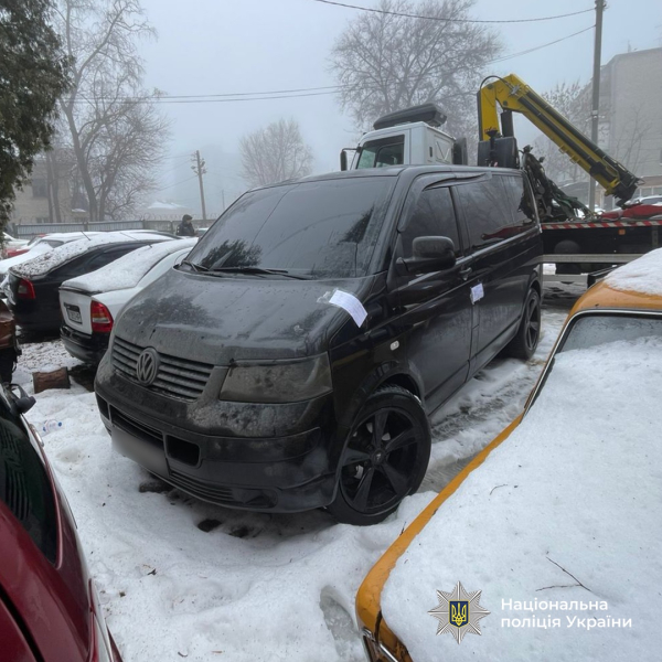 Мешканець Дніпра організував схему втечі військовослужбовців за кордон